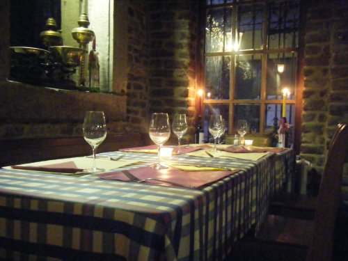 Amon Nanesse Restaurant